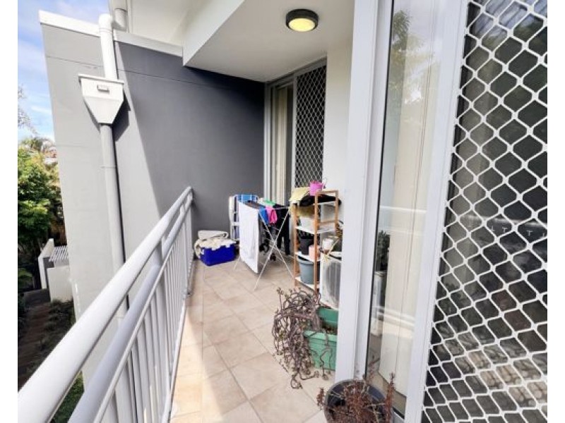 Unit 39 / 13-23 Bright Avenue, Labrador QLD 4215