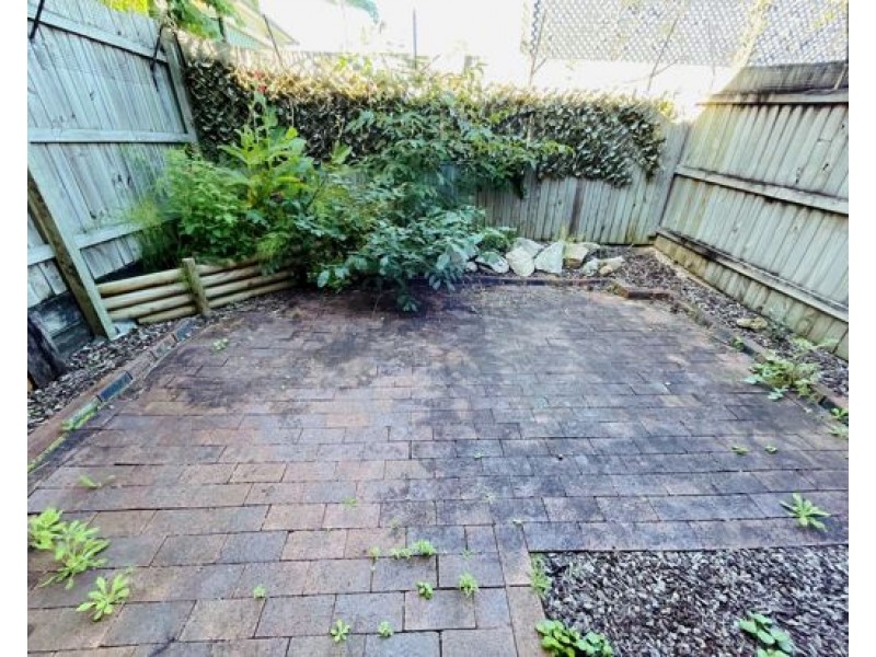 10/127 Barbaralla Drive, Springwood QLD 4127