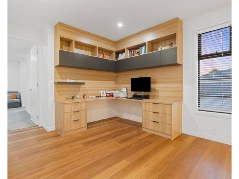 10 Erathema Place, Coopers Plains QLD 4108