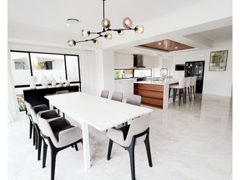 89 Serenity Boulevard, Helensvale QLD 4212