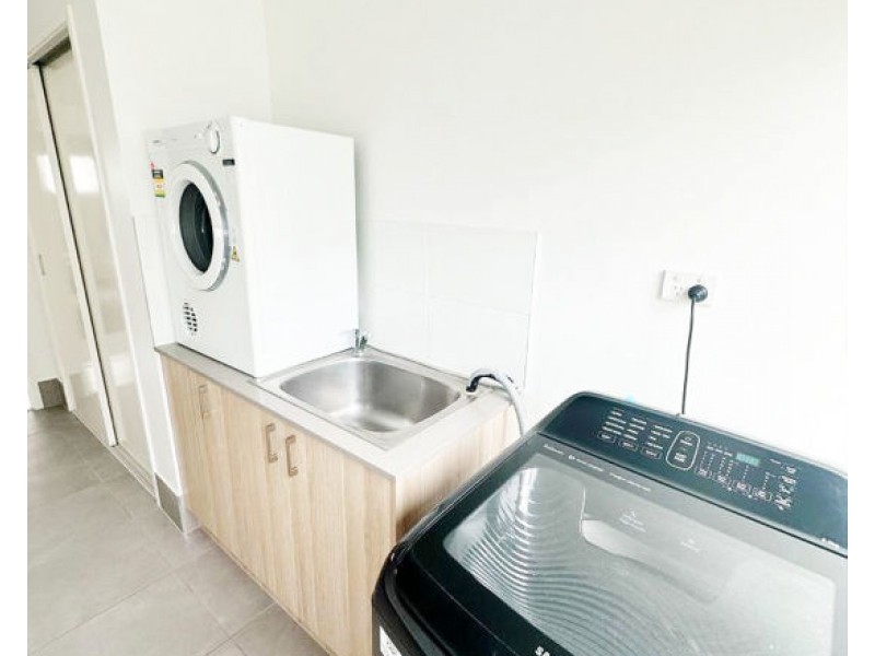 89 Serenity Boulevard, Helensvale QLD 4212