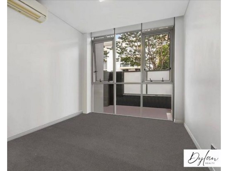 322/6 Aqua Street,, Southport QLD 4215