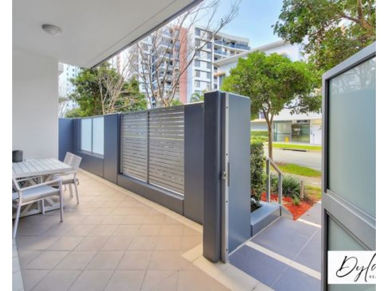 322/6 Aqua Street,, Southport QLD 4215