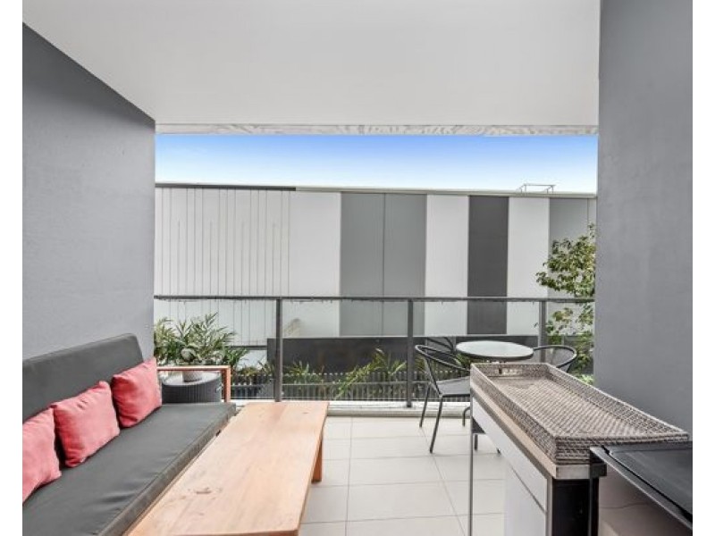 20607/300 Old Cleveland Road, Coorparoo QLD 4151