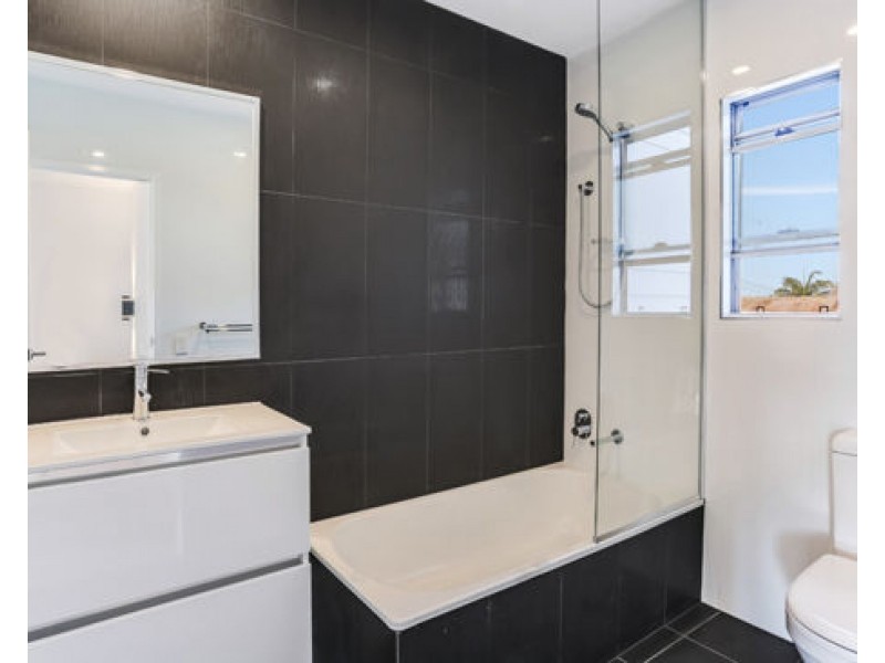 ID: 2000155/11 Rolleston Street, Keperra QLD 4054