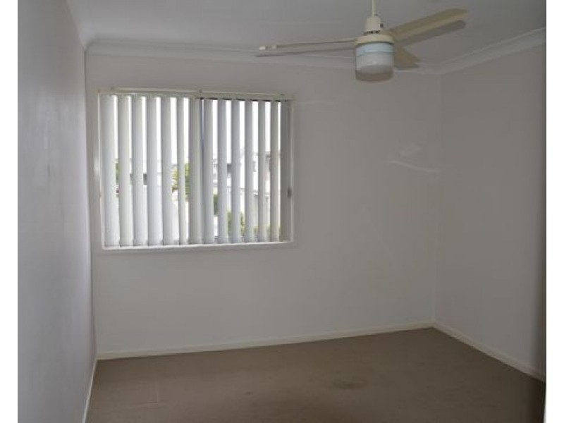 2 Toohey Street, Pacific Pines QLD 4211