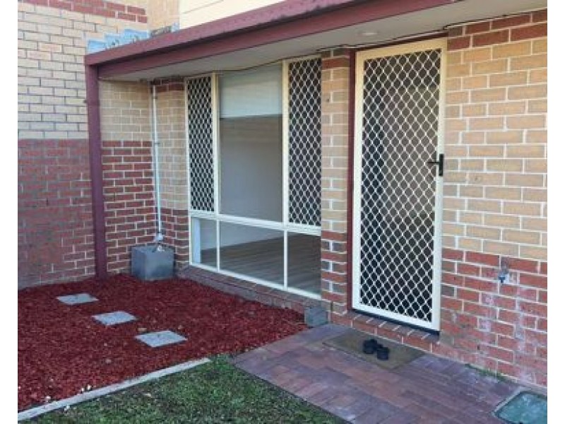 62-66 Brown Street, Labrador QLD 4215