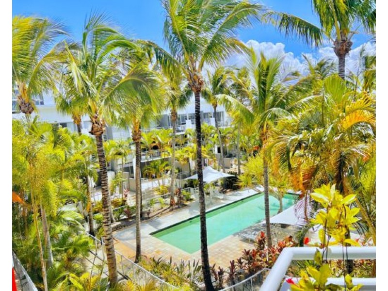 Unit 16/13-23 Bright Avenue, Labrador QLD 4215
