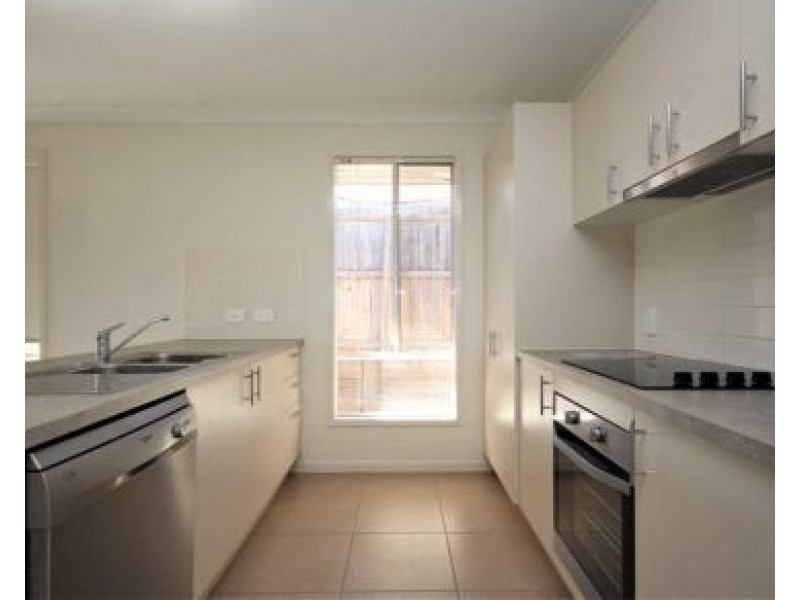 31 John Carroll Way, Redbank Plains QLD 4301
