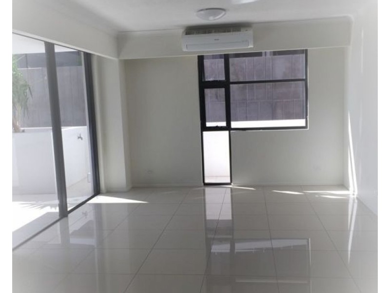 308 133 Scarborough Street Southport, Southport QLD 4215