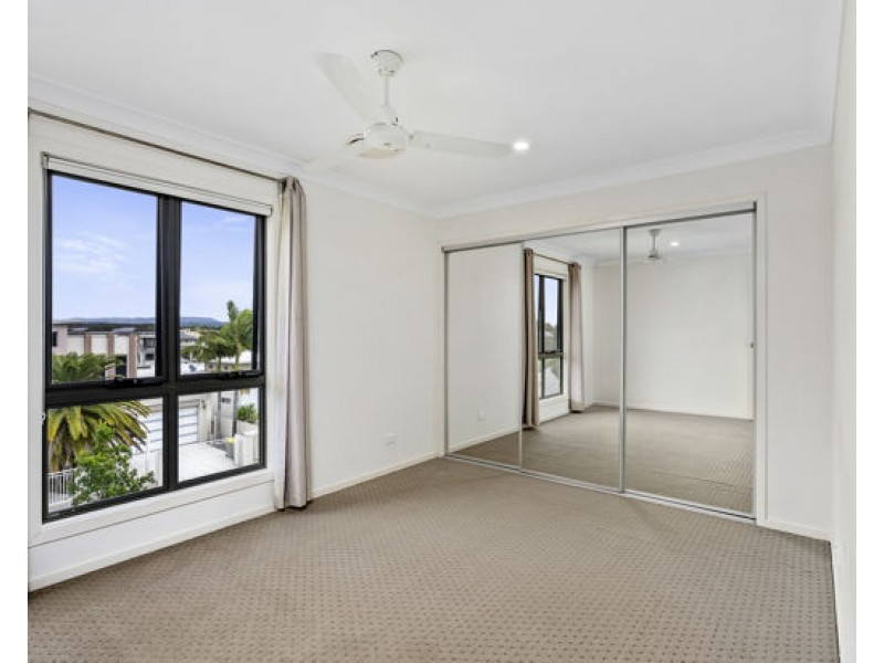 4/61 East Quay Drive, Biggera Waters QLD 4216