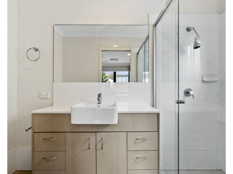 4/61 East Quay Drive, Biggera Waters QLD 4216
