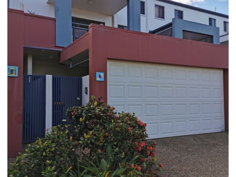 23 PEPPERTREE CCT, Robina QLD 4226