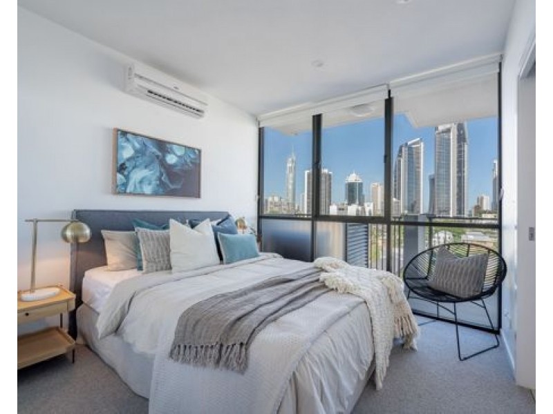 506/266 Stanhill Drive, Chevron Island QLD 4217