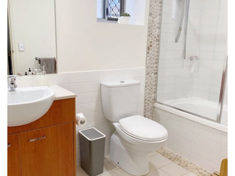 31/13-23 Bright Avenue, Labrador QLD 4215