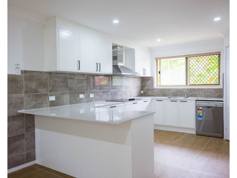 9 HEATH COURT, Shailer Park QLD 4128