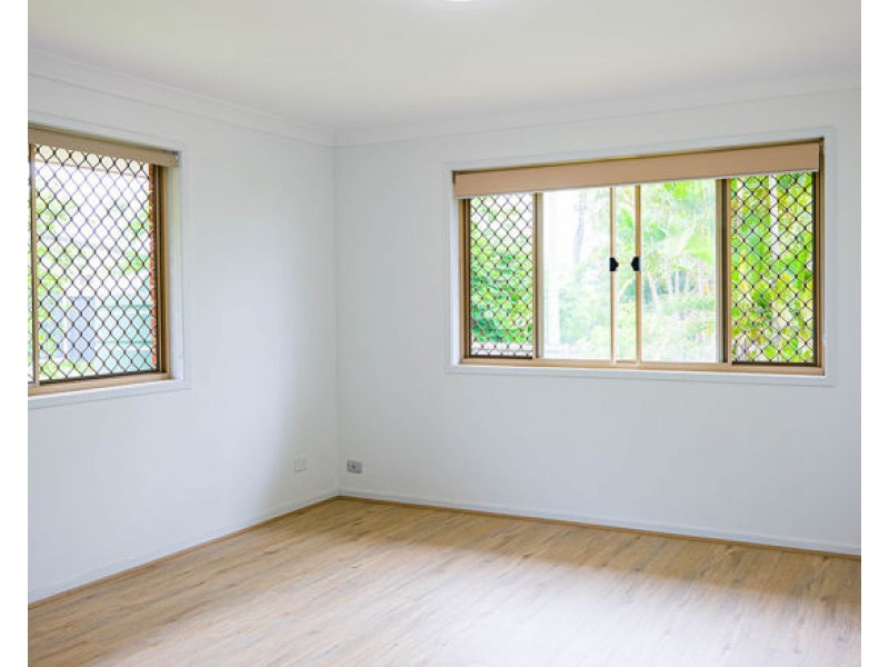 9 HEATH COURT, Shailer Park QLD 4128