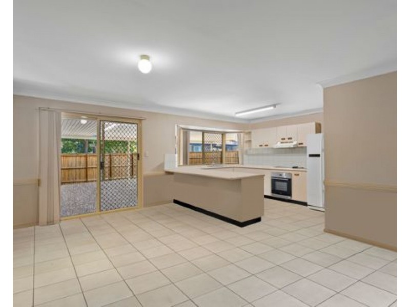 26 Solandra Crescent, Calamvale QLD 4116