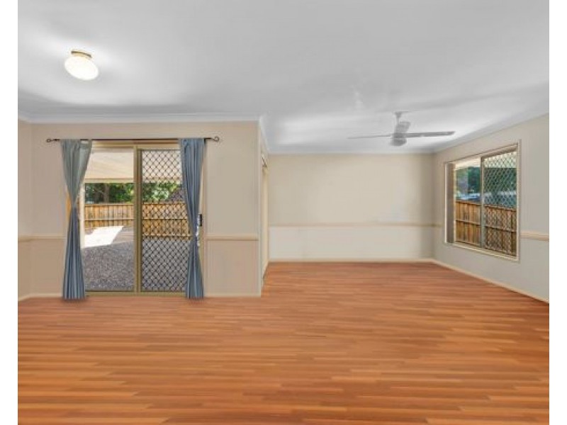 26 Solandra Crescent, Calamvale QLD 4116