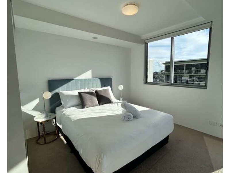 11008/16 Edmondstone Street, South Brisbane QLD 4101