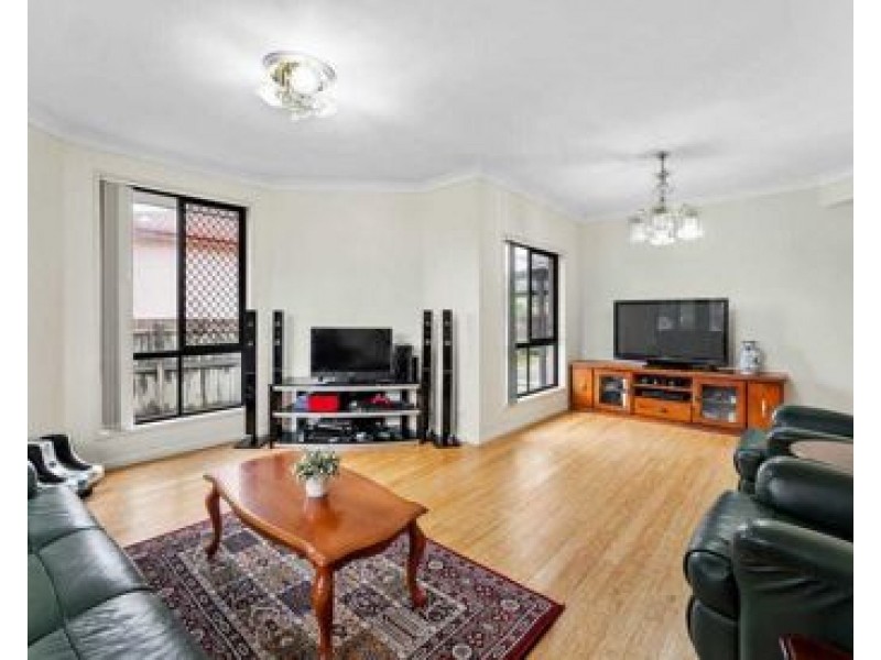 36 Aspen Street, Carindale QLD 4152