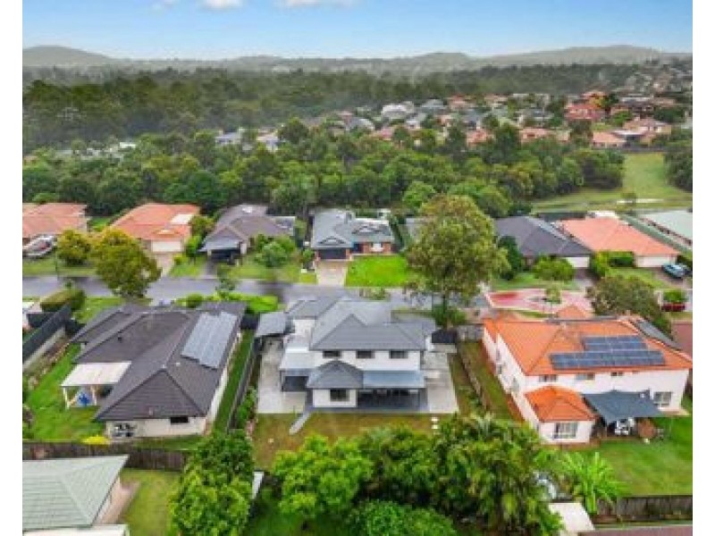 36 Aspen Street, Carindale QLD 4152