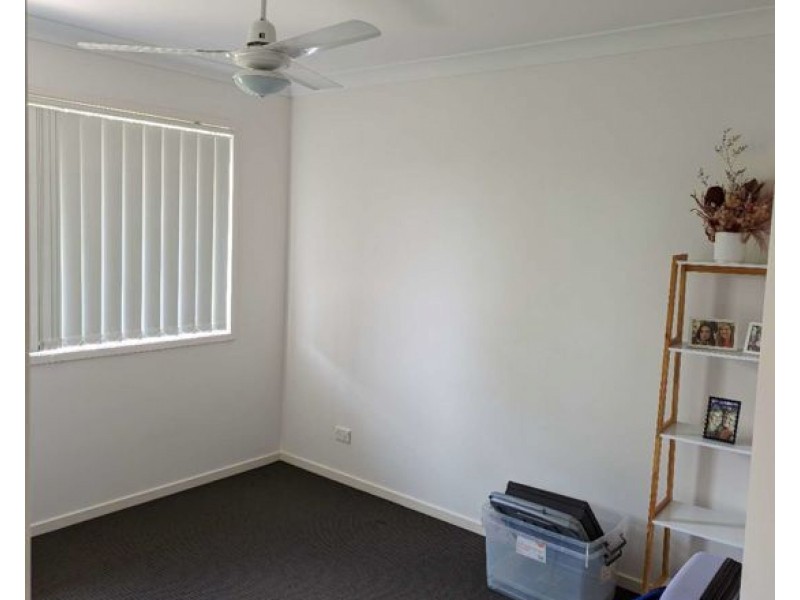 23/131 McAuley Parade, Pacific Pines QLD 4211