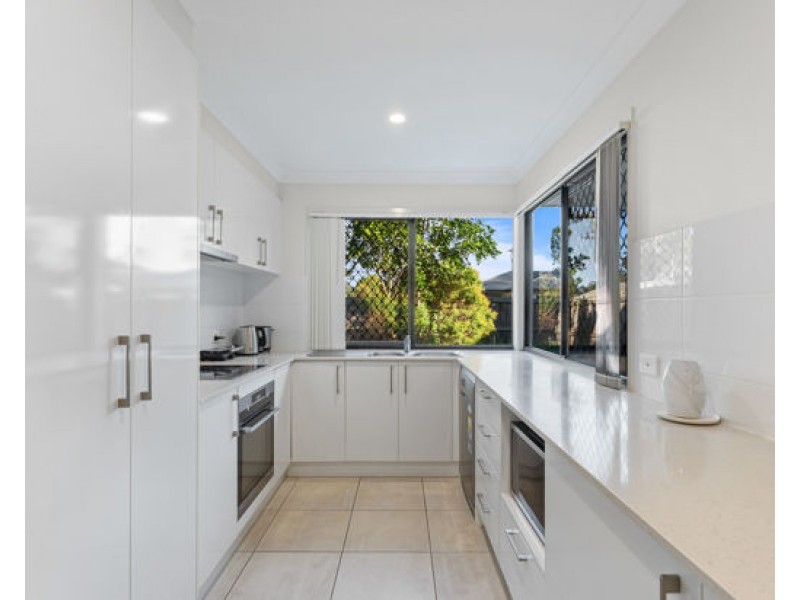 31/7 Franco Place, Bridgeman Downs QLD 4035