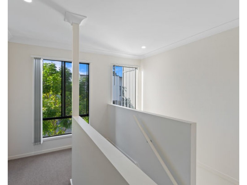 31/7 Franco Place, Bridgeman Downs QLD 4035