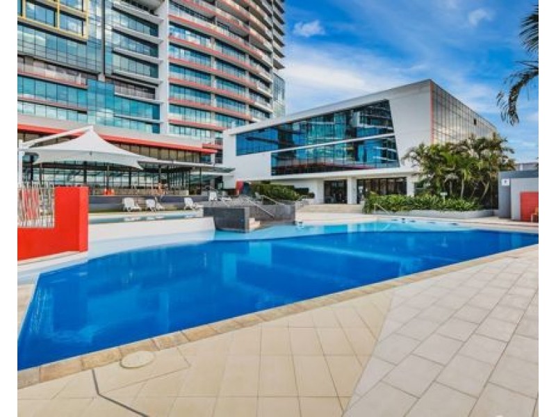 33205/9 Lawson Street, Southport QLD 4215