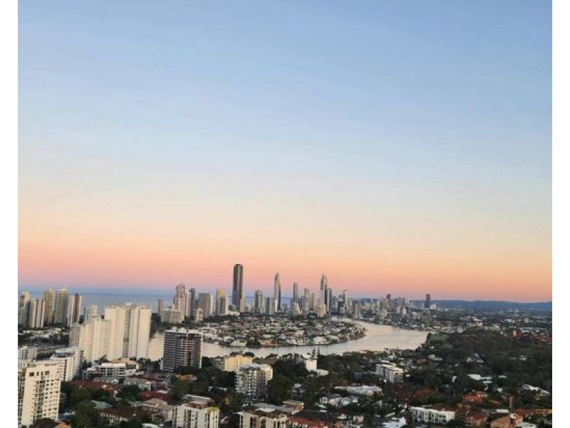 33205/9 Lawson Street, Southport QLD 4215