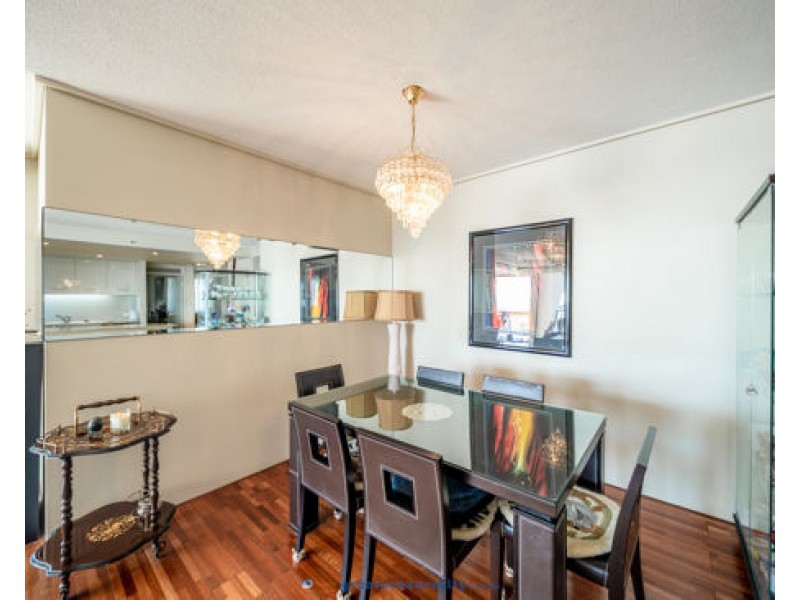 247/105 Scarborough Street, Southport QLD 4215