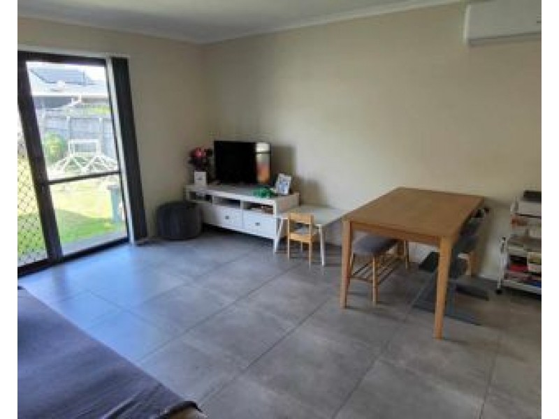 1/11 somerfield street, Redbank Plains QLD 4301