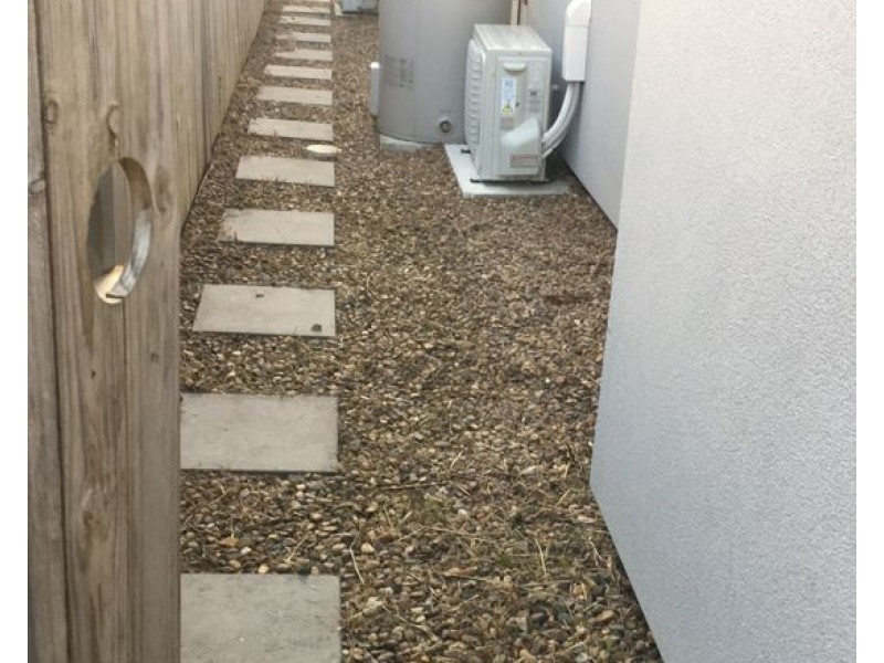 1/16 Dorchester Close, Pimpama QLD 4209