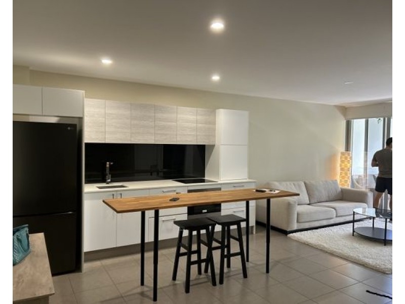 1219 6-8 Waterford Court Bundall, Bundall QLD 4217