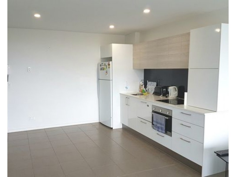 1219 6-8 Waterford Court Bundall, Bundall QLD 4217