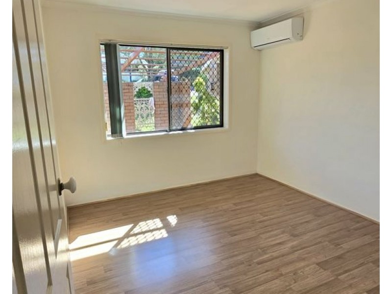 5 Frobisher Street, Springwood QLD 4127