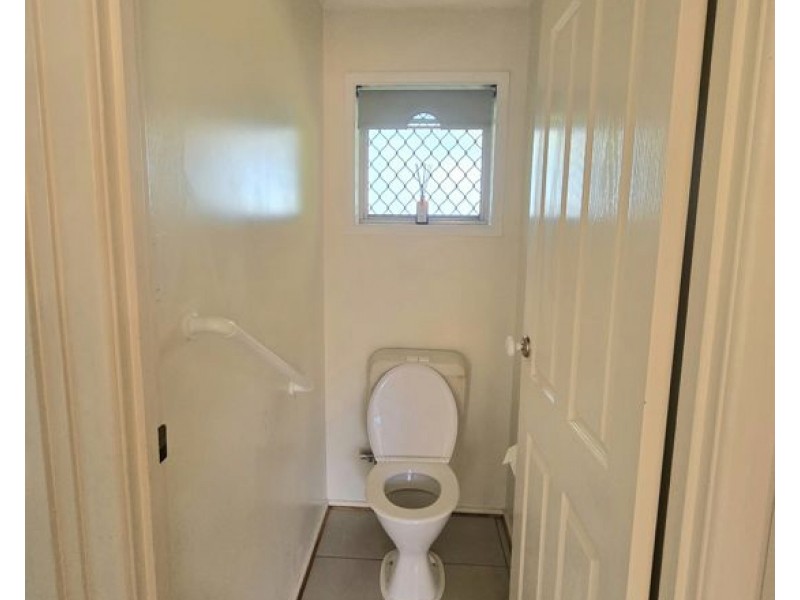 5 Frobisher Street, Springwood QLD 4127