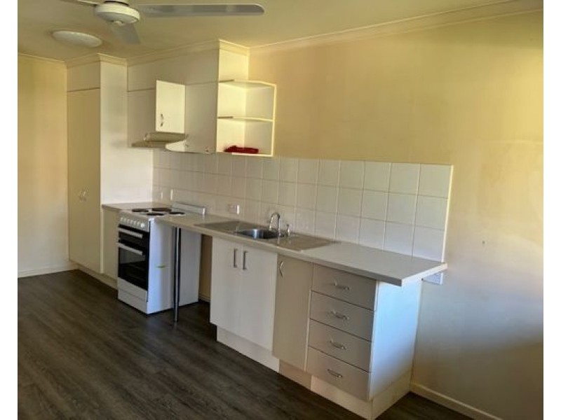 09 13 Thomas Street, Goodna QLD 4300