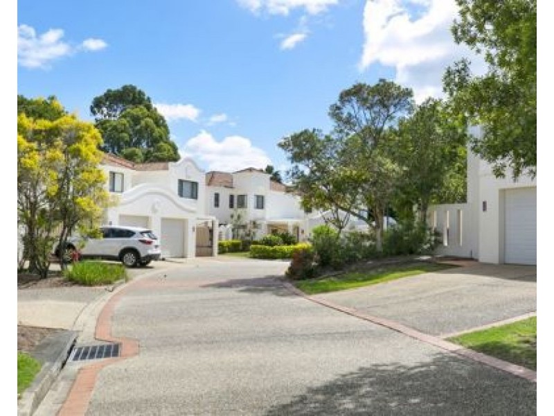 1701/22-34 Glenside Drive, Robina QLD 4226