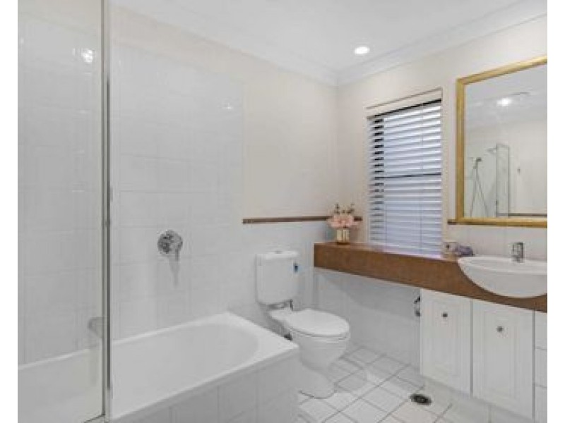 1701/22-34 Glenside Drive, Robina QLD 4226