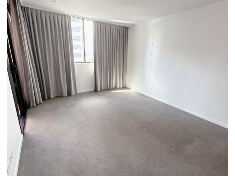 703/19 Deshon Street, Woolloongabba QLD 4102