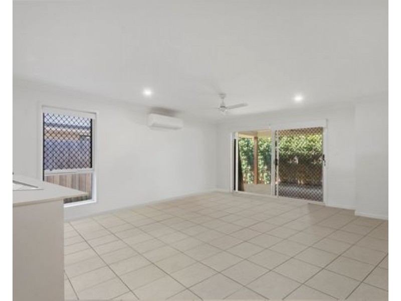 58 Ferdinando Street, Pallara QLD 4110