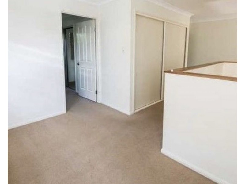 1 32-34 Margaret St, Southport QLD 4215