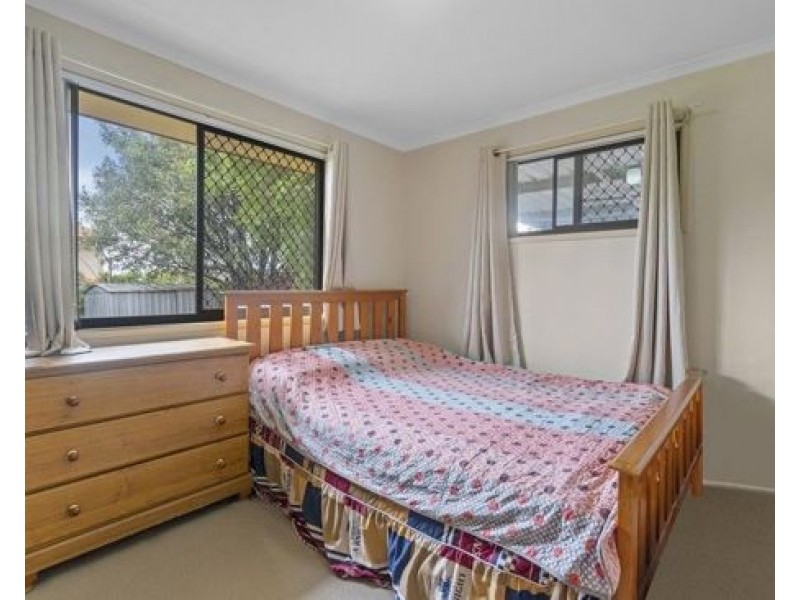 369 Mount Gravatt Capalaba Rd, Wishart QLD 4122