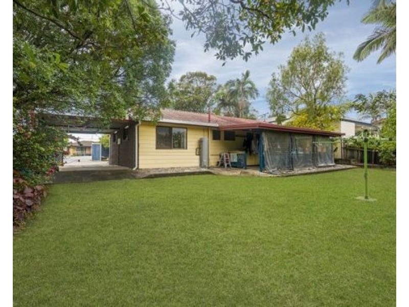 369 Mount Gravatt Capalaba Rd, Wishart QLD 4122