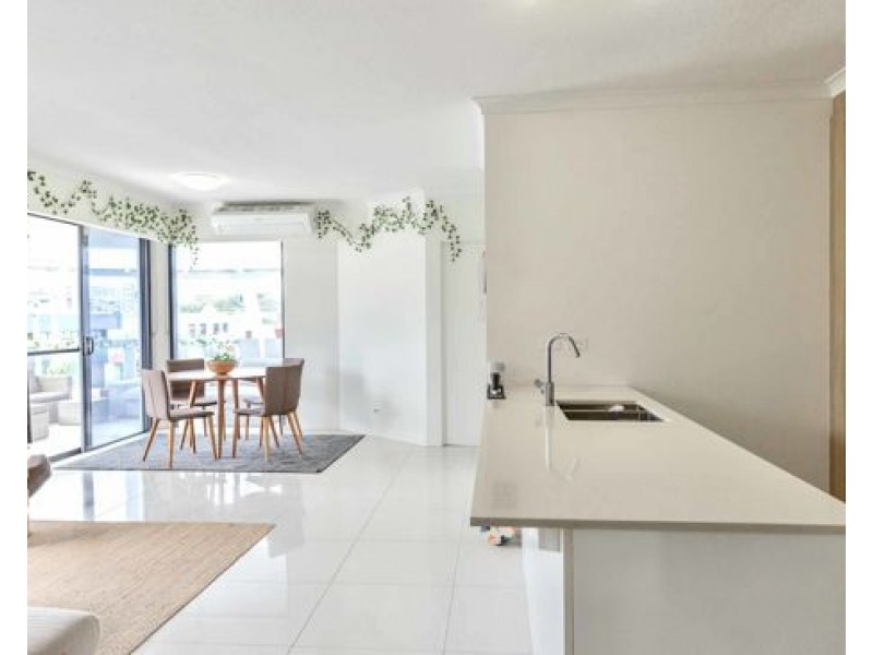 406 133 Scarborough Street Southport, Southport QLD 4215