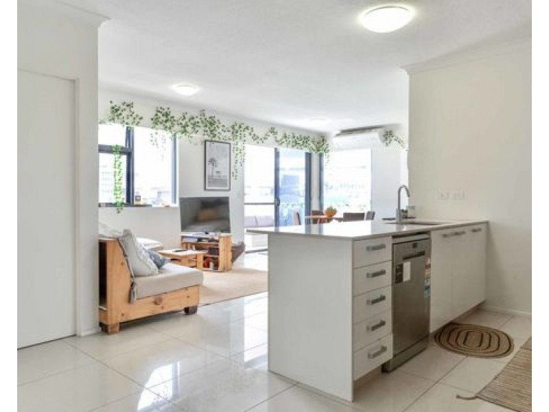 406 133 Scarborough Street Southport, Southport QLD 4215