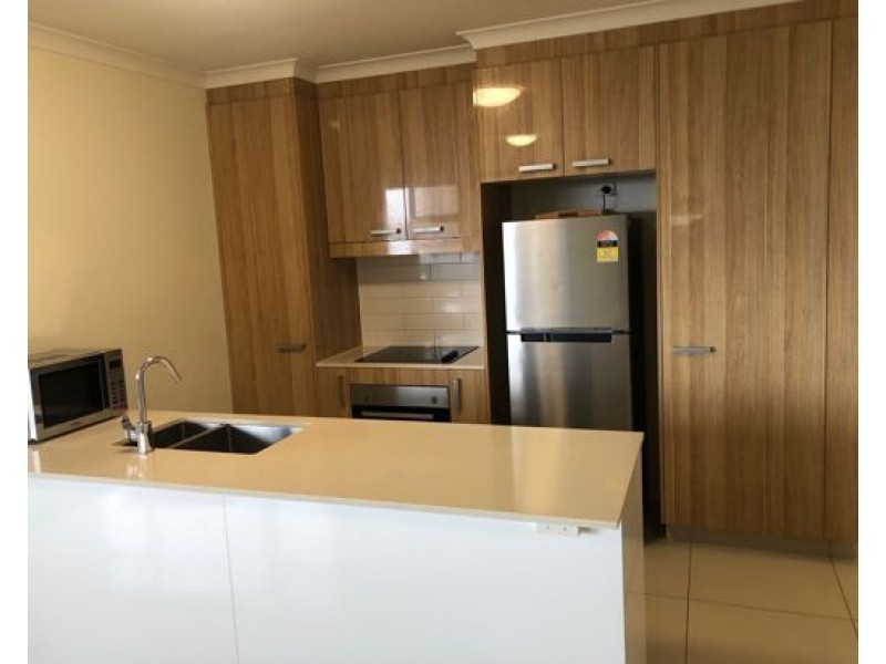 402 133 Scarborough Street Southport, Southport QLD 4215