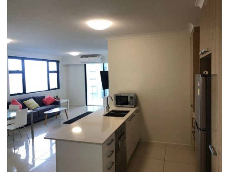 402 133 Scarborough Street Southport, Southport QLD 4215